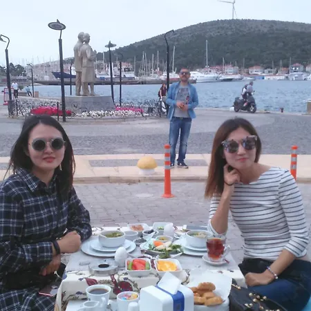 Vongole Hotel *