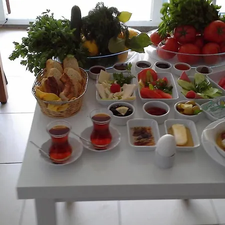 Отель Vongole Кешме