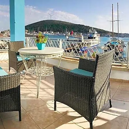 Vongole Hotel *