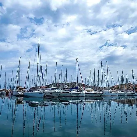 Vongole Hotel