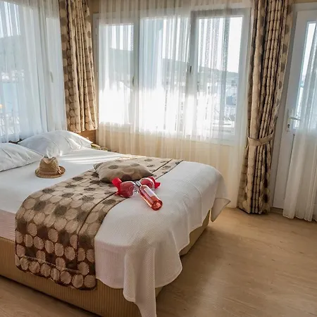 Vongole Hotel Çeşme
