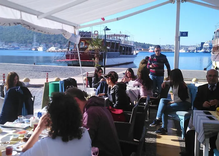 Vongole فندق Çeşme